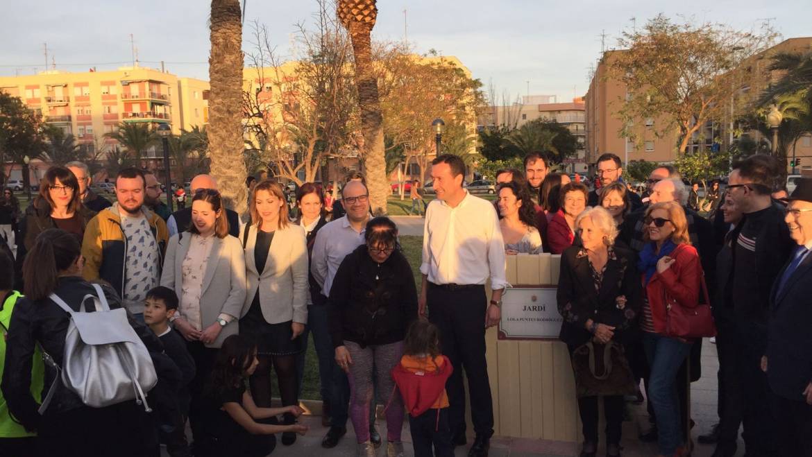 Un jardín en memoria de Lola Puntes