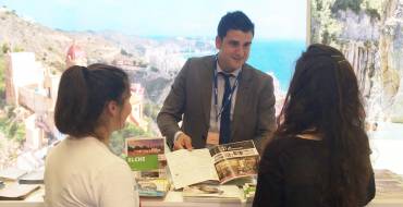 Visitelche refuerza la promoción en el norte de España con la asistencia a la feria sevatur de San Sebastián.