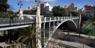 Corte del Puente de Canalejas el 5 de abril