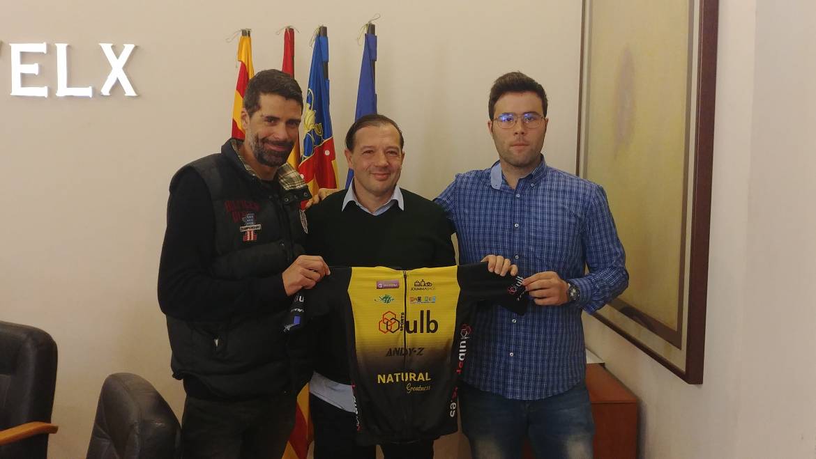 Deportes recupera para Elche un club de élite de ciclismo