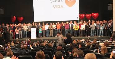 El Centro de Transfusión entrega su medalla de oro a 123 grandes donantes ilicitanos y distingue a 12 entidades e instituciones en Elche