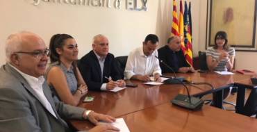 Ayuntamiento, Generalitat y Obispado nombran a los nuevos patronos del Misteri