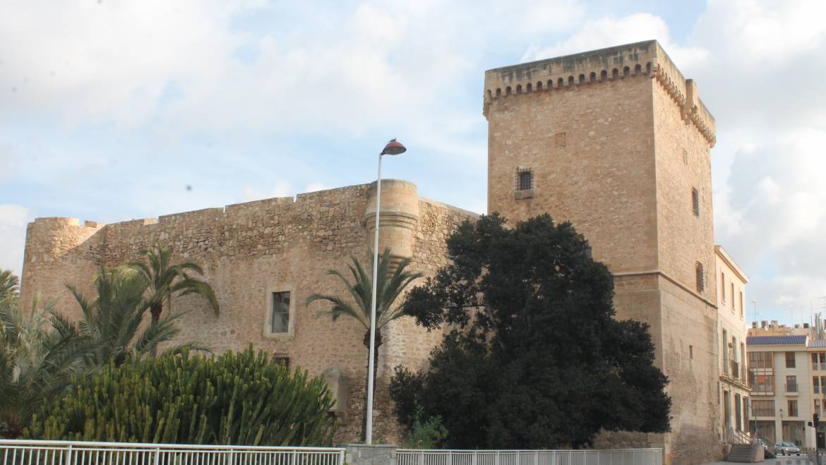 La Generalitat concede al Ayuntamiento 150.000 euros para la reforma de tres salas de Palacio de Altamira