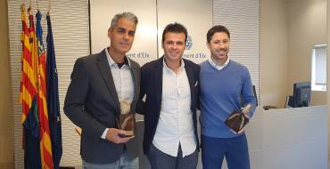 El Ayuntamiento de Elche premia a los emprendedores del mes de septiembre y octubre