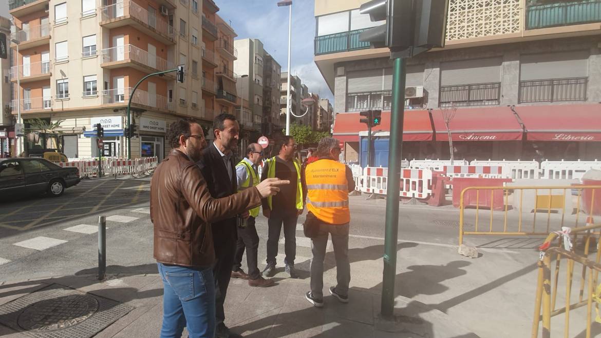 L’Ajuntament d’Elx destina 150.000 euros al carrer Capità Antoni Mena per a la millora de voreres i la xarxa de proveïment d’aigua potable
