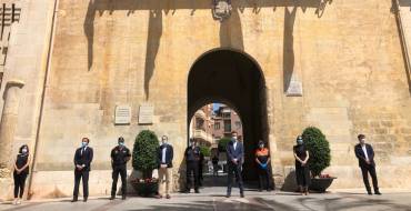 El Ayuntamiento de Elche se adhiere a los 10 días de luto por los fallecidos a causa del coronavirus