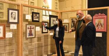 Las Clarisas acoge la exposición benéfica ‘Ars et Caritas’ con la que se subastan 45 cuadros religiosos de Semana Santa hasta el próximo 4 de abril