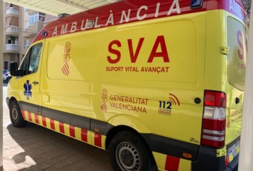 Elche garantiza la cobertura sanitaria durante este verano con una nueva ambulancia medicalizada en la zona Carrús-Toscar