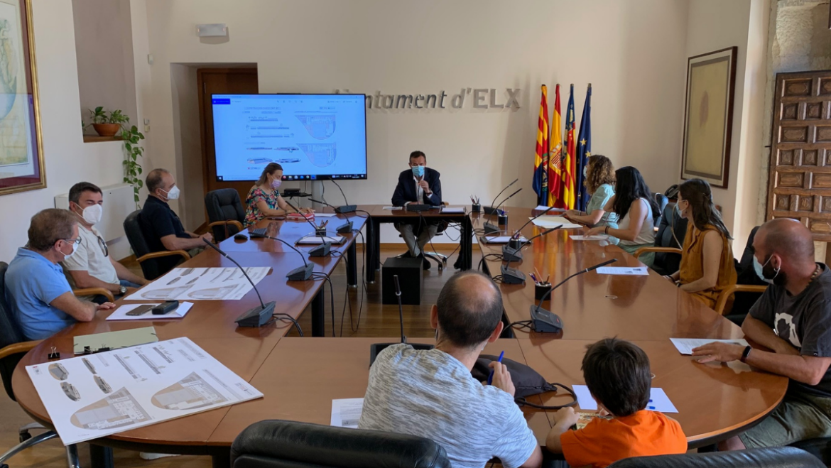 L’Ajuntament presenta a la comunitat educativa del centre l’avantprojecte del nou CEIP 37 que s’anomenarà ‘Les Arrels’