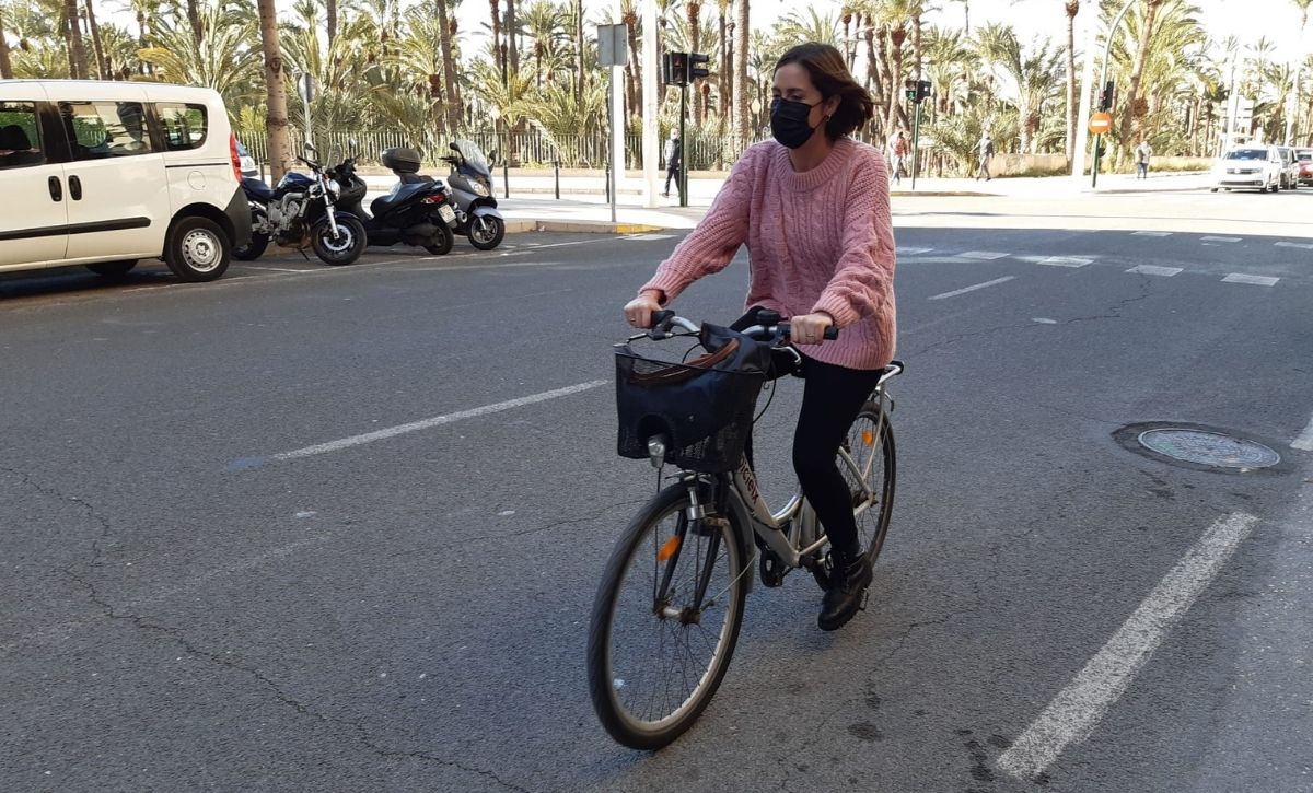 Movilidad Sostenible Pone En Marcha En La Avenida De Alicante La ...