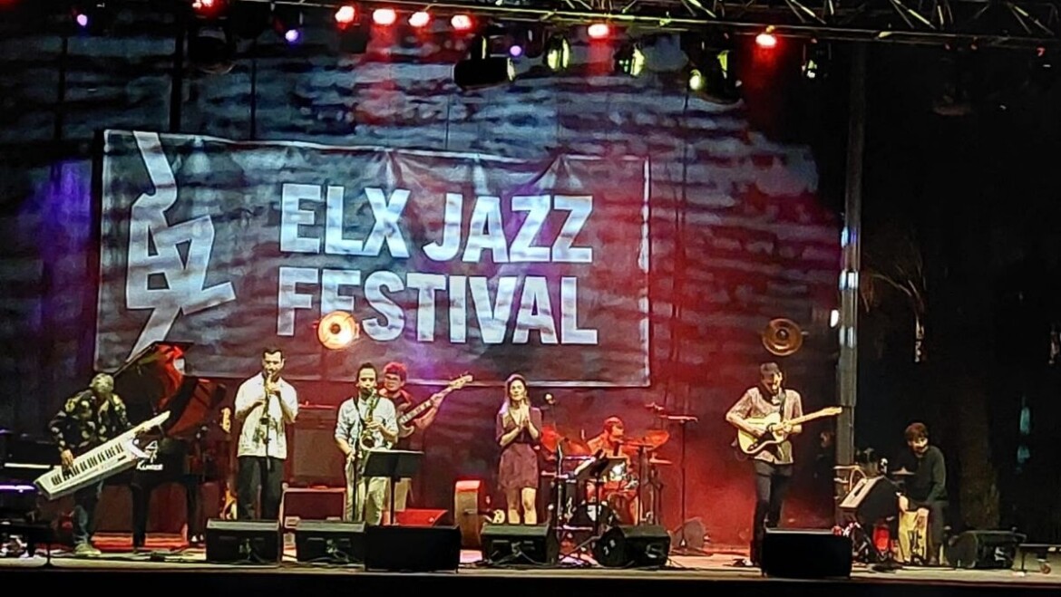Los seis conciertos de Elx Jazz Festival reúnen a cerca de 3.000 personas en la Rotonda del Parque Municipal y la Plaça de Baix