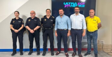 El Ayuntamiento y la Policía Local presentan la nueva prueba de larga distancia Ultrahélike