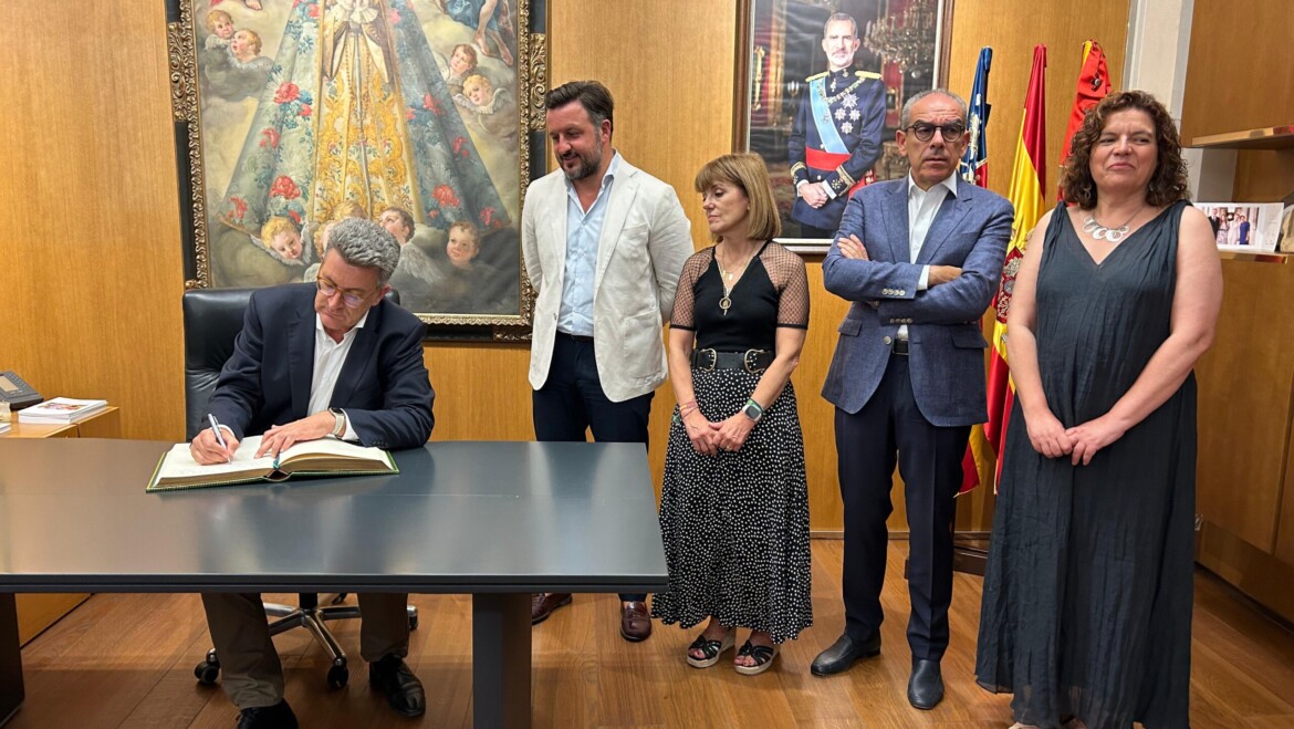 Generalitat ratifica la consignación de 35,8 millones de euros para la Ronda Sur y pacta con el Ayuntamiento una nueva rotonda para el Hospital del Vinalopó