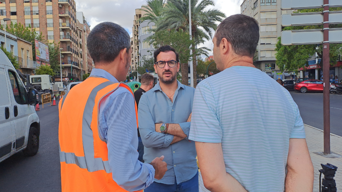 Elx comptarà per primera vegada amb parades de taxi accessibles a l’octubre