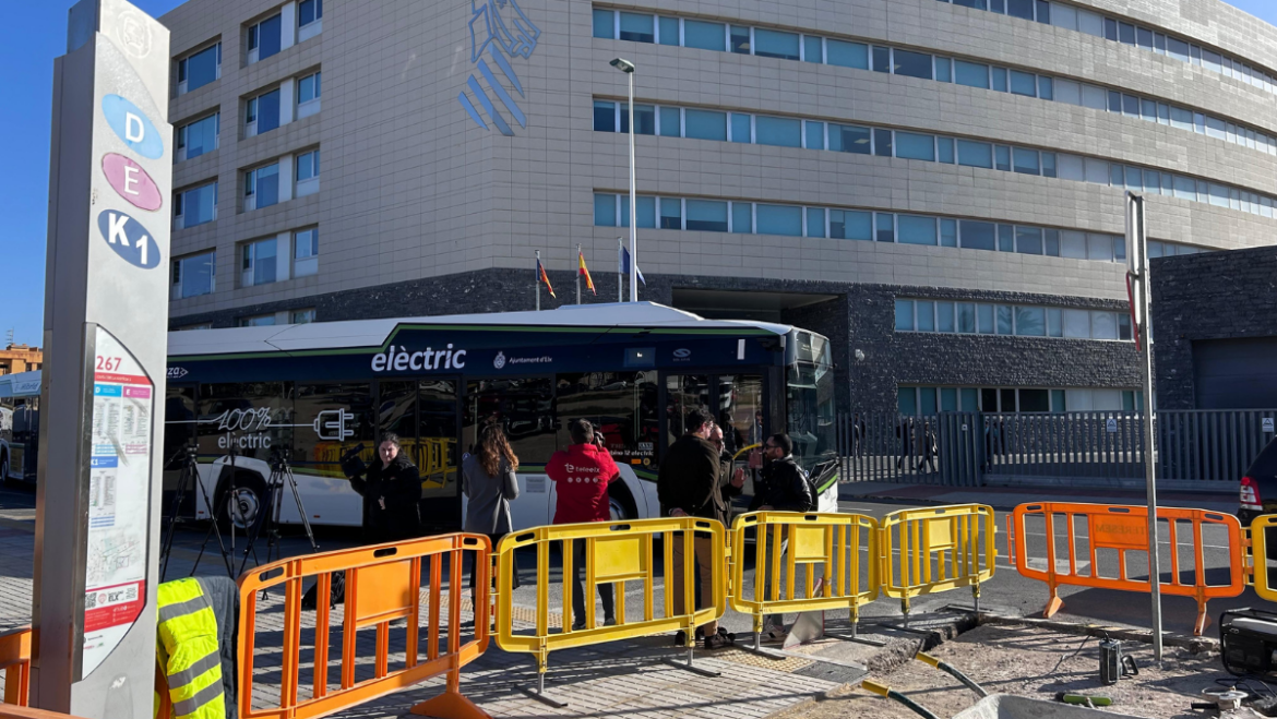 L’Ajuntament inicia les obres de millora d’accessibilitat a les parades d’autobús de la Ciutat de la Justícia