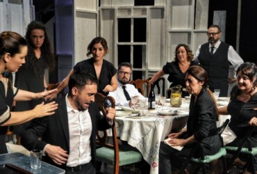 La companyia Carafur Teatre presenta la seua obra Agosto al Gran Teatre el dissabte 15 de març